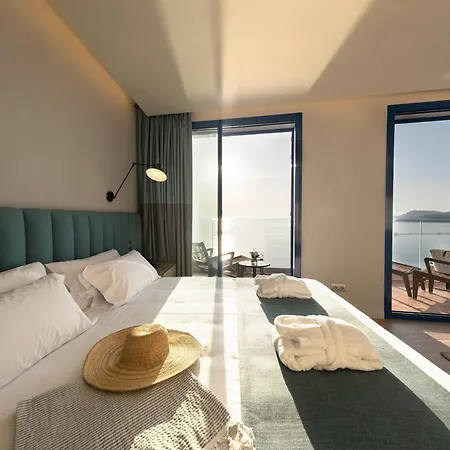 Voramar מלון