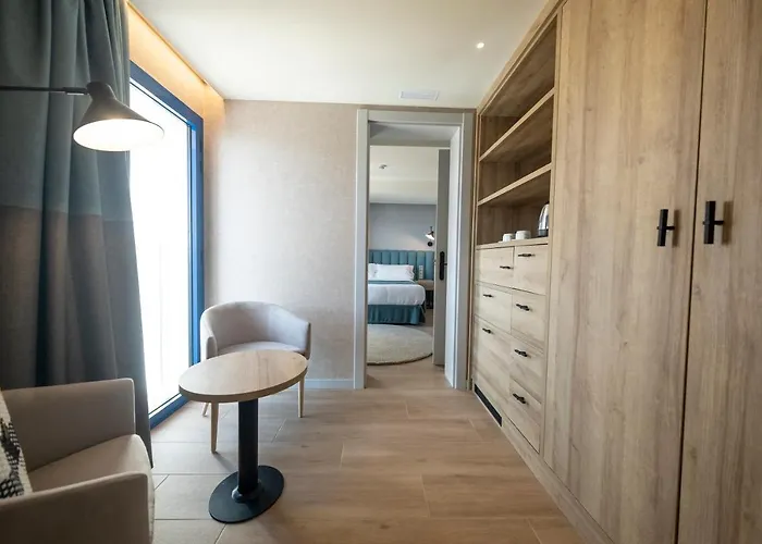 Voramar 4*