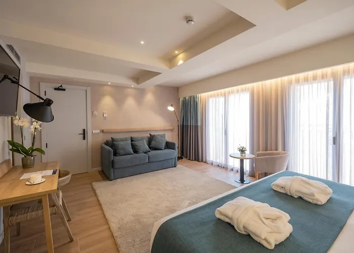 酒店 Voramar