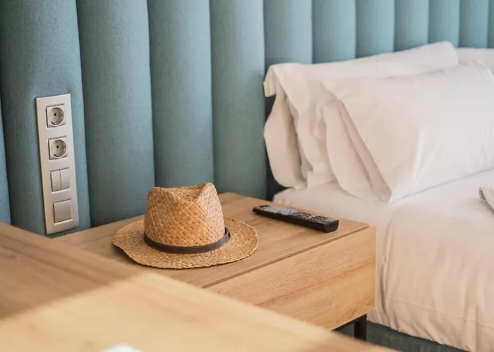 Отель Voramar 4*