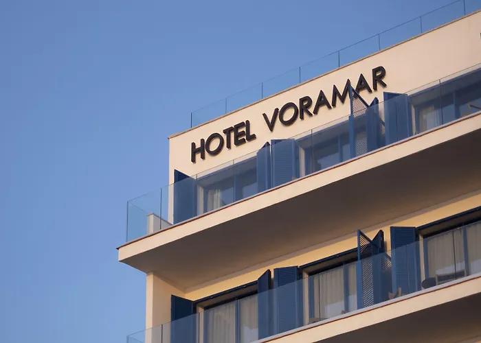 Отель Voramar