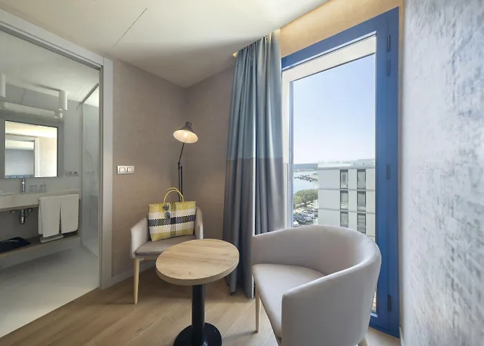 Voramar Отель Ля Эскала