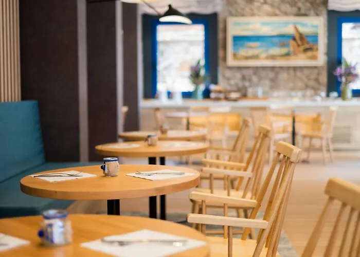 מלון Voramar 4*